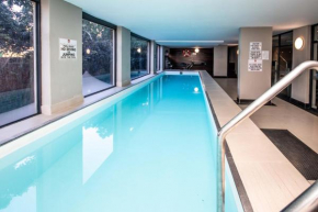 Stunning 2 Bedroom Apartment in Rockwell